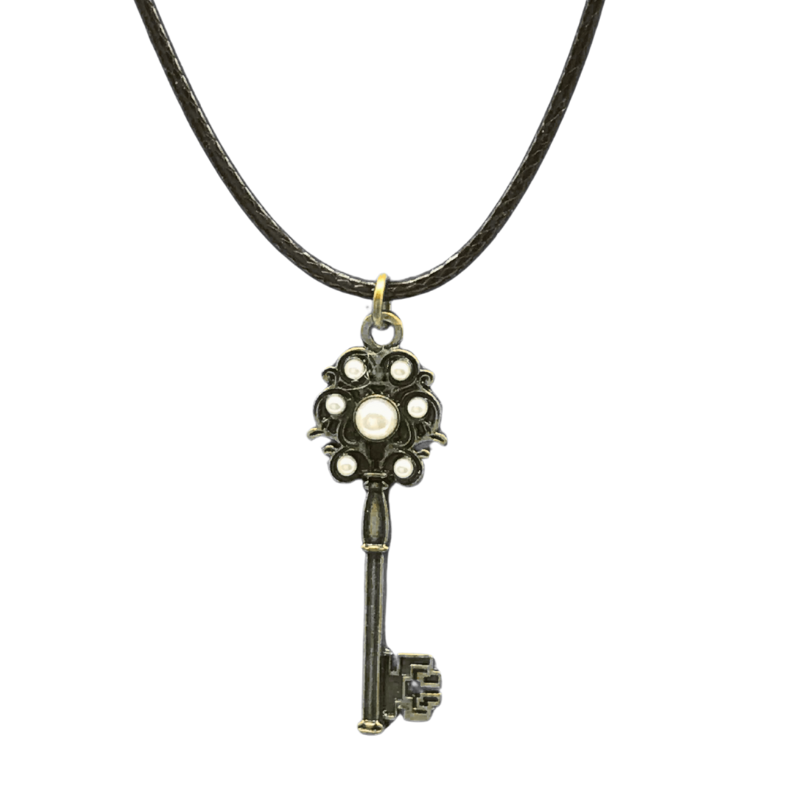Key leather necklace with matching heart locket
