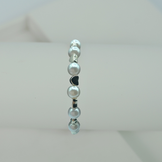 Pearl heart bracelet