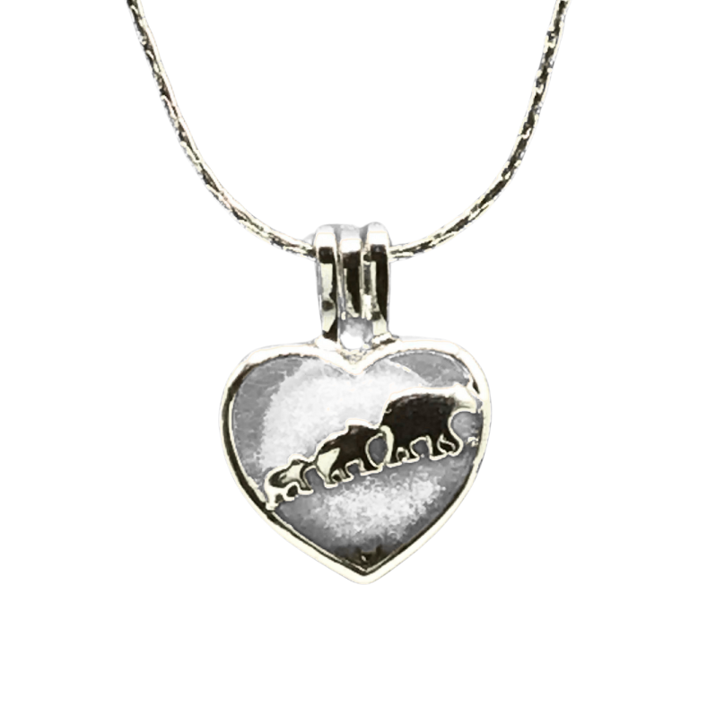 Three little bears necklace