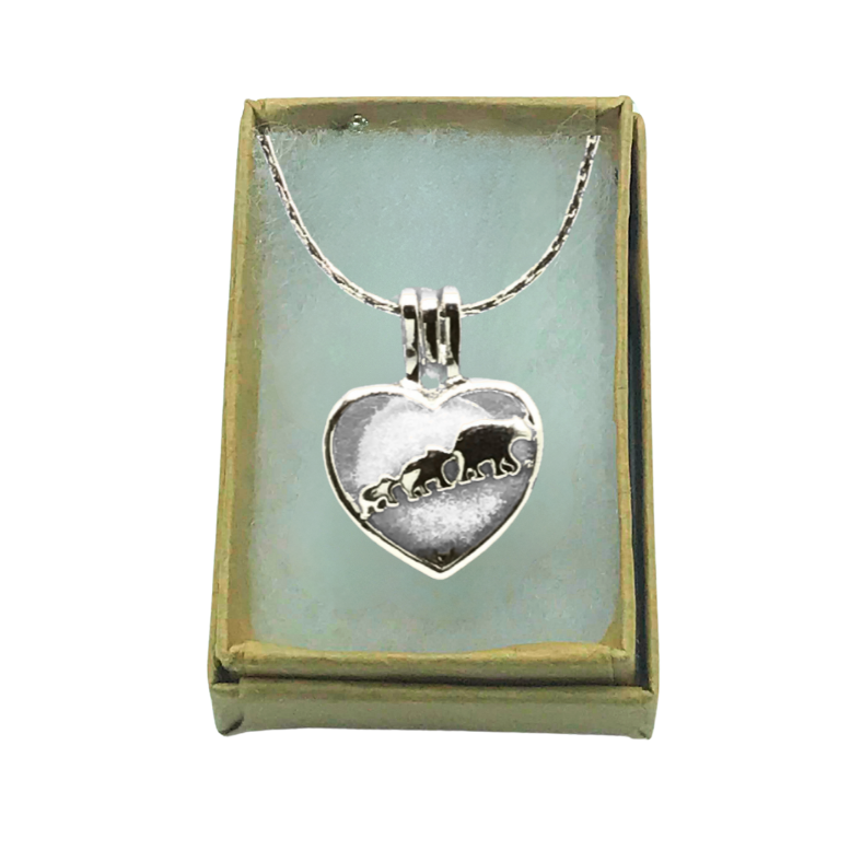 Three little bears necklace