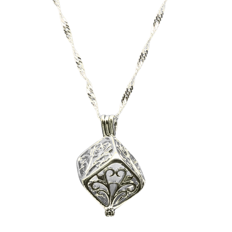 Cubic aromatherapy necklace