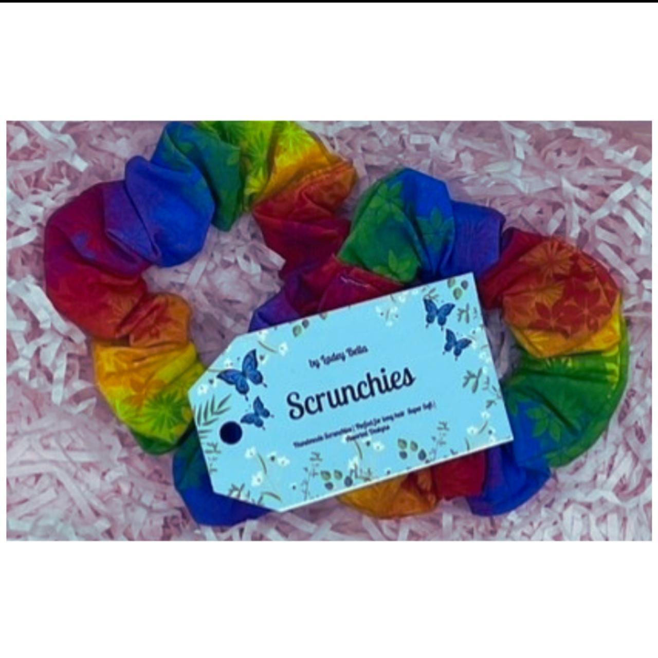 2 pack rainbow scrunchies