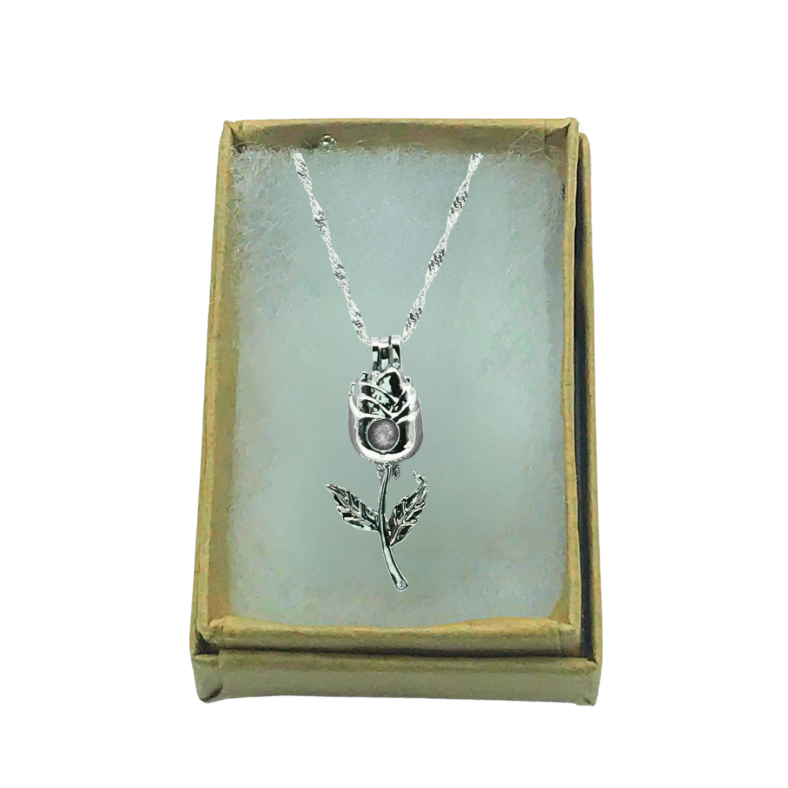 Rose necklace